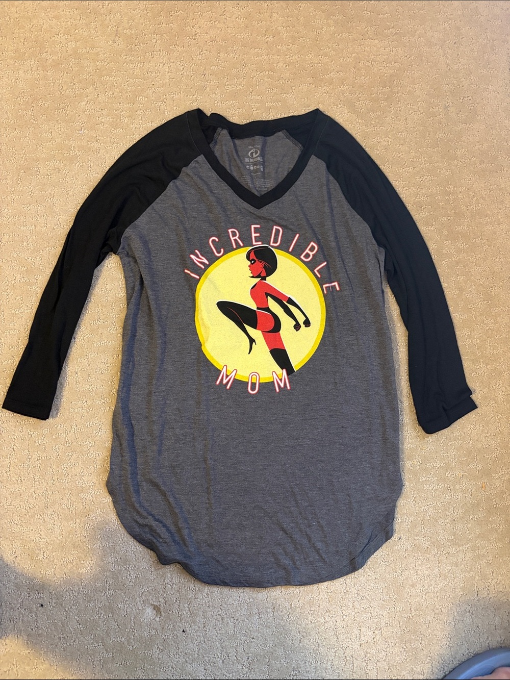 Disney Pixar Incredible Mom Raglan Tee with 3/4 sleeves- Gray & Black
